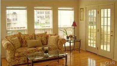 4447 Greens Ct, Center Valley, PA 18034 - photo 7