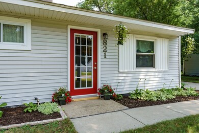 821 Shumway Ave_Jeff Leonard (21)