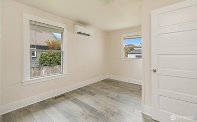 602 Louviers Ave, Dupont, WA 98327 - photo 3