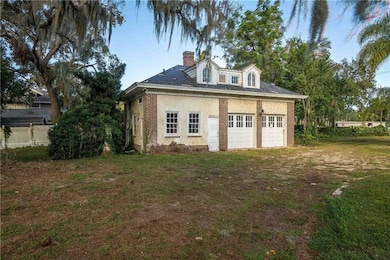 426 Lake Dora Dr, Tavares, FL 32778 - photo 2