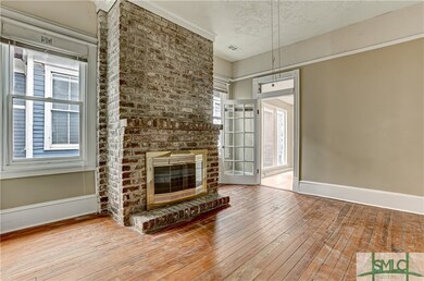 518 E Waldburg St unit B, Savannah, GA 31401 - photo 5