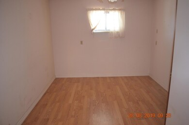 1106 Cuba Dr, El Paso, TX 79915 - photo 4