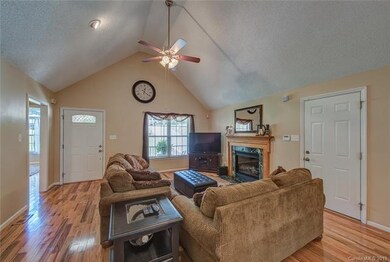 515 Sara Ct, Gastonia, NC 28052 - photo 7