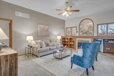 1207 Grandview Ct, Newton, KS 67114 - photo 3