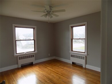 8 Gladding St, Bristol, RI 02809 - photo 7