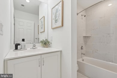 16242 River View Cir, Bristol, PA 19007 - photo 6