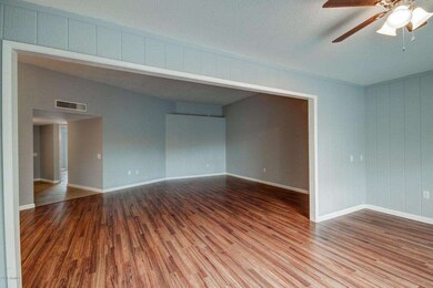 10920 W Thunderbird Blvd unit 17F, Sun City, AZ 85351 - photo 7