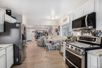 7866 Dudley St, Taylor, MI 48180 - photo 6