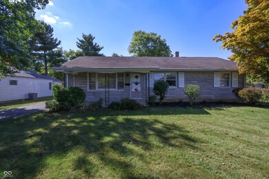 3448 Rost Dr, Columbus, IN 47203 - photo 2