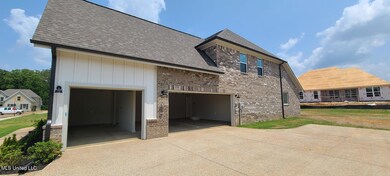 412 Natchez Loop