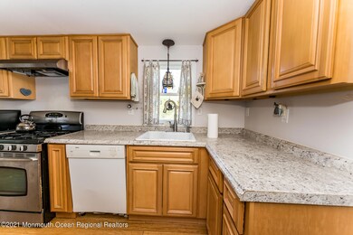 1 Neptune Place, Keansburg, NJ 07734 - photo 2