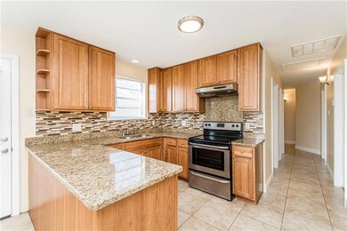 2716 Dolores Dr, Marrero, LA 70072 - photo 5