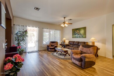 872 N Marion Way, Chandler, AZ 85225 - photo 6