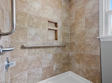 27 Renee Dr, Struthers, OH 44471 - photo 6