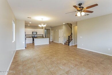 001-photo-living-room-14183571