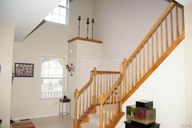 125 Crown Dr, Easton, PA 18040 - photo 3