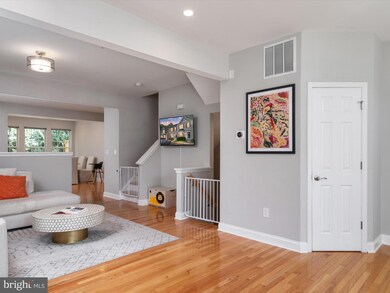 814 Stonehurst Ct, Annapolis, MD 21409 - photo 6