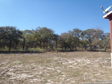 2189 Hickory Forrest Dr, Seguin, TX 78155 - photo 5