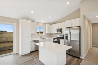 201 Robbie Ln, Howard Lake, MN 55349 - photo 2