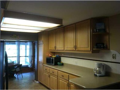 2584 NE Palm Ave, Jensen Beach, FL 34957 - photo 4