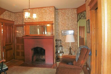 381 Spring St, Saint Johnsbury, VT 05819 - photo 3