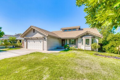 3590 Wasatch Dr, Redding, CA 96001 - photo 2