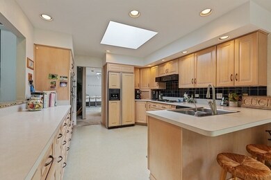 23W714 Wayewood Ln, Naperville, IL 60565 - photo 6