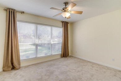 3234 Crossbridge Cir, Granbury, TX 76049 - photo 7