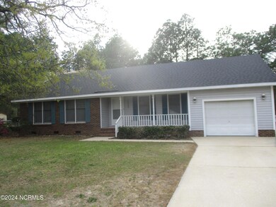 Front w/Garage
