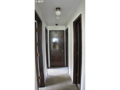 94052 Azalea Ln, Gold Beach, OR 97444 - photo 7