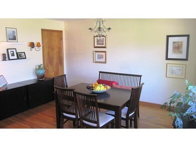 363 Mayflower Blvd, Columbus, OH 43213 - photo 5