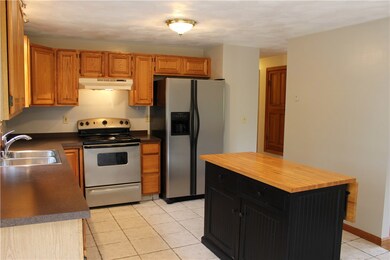 118 King Phillip St, Portsmouth, RI 02871 - photo 6