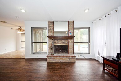 5607 Council Grove Ct, Houston, TX 77088 - photo 7