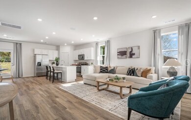 221 Idle Dr, Shelbyville, TN 37160 - photo 6