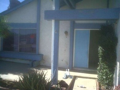 Front Entryway Area