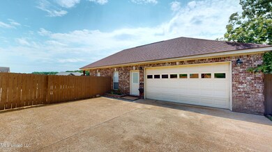 1515 Stone Gate Dr, Hernando, MS 38632 - photo 6