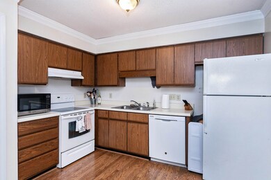 3527 Ivy Commons Dr unit 102, Raleigh, NC 27606 - photo 6