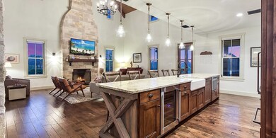 103 Oakview Ct, Fredericksburg, TX 78624 - photo 4