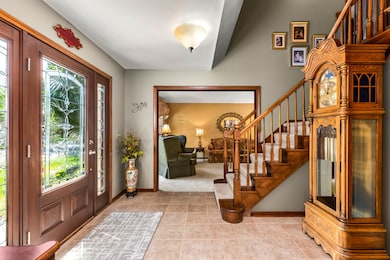 2258 University Dr, Naperville, IL 60565 - photo 2