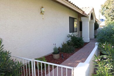 1040 E Mcnair Dr, Tempe, AZ 85283 - photo 5