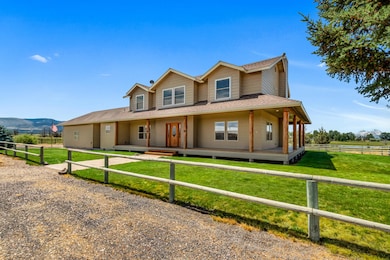 10934 SW Fleming Rd, Powell Butte, OR 97753 - photo 3