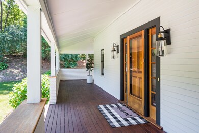 Farmer's Porch