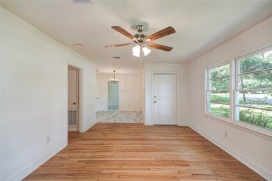 1319 Elm St, Richmond, TX 77469 - photo 6