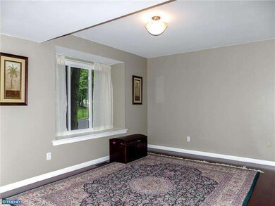 185 Windham Ct, Newtown, PA 18940 - photo 4