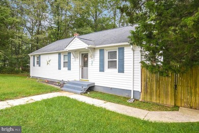 44444 Three Coves Rd, Hollywood, MD 20636 - photo 2