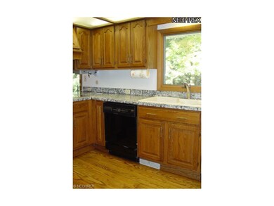 Another view of this kitchen