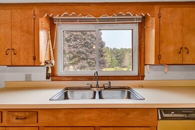 80 Packers Falls Rd, Newmarket, NH 03857 - photo 5