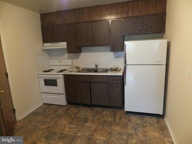 307 Franklin St unit 6, Quakertown, PA 18951 - photo 2