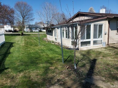 25 Schiele Rd, Logansport, IN 46947 - photo 2