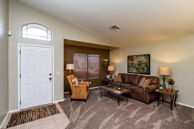 Entry/Living Room